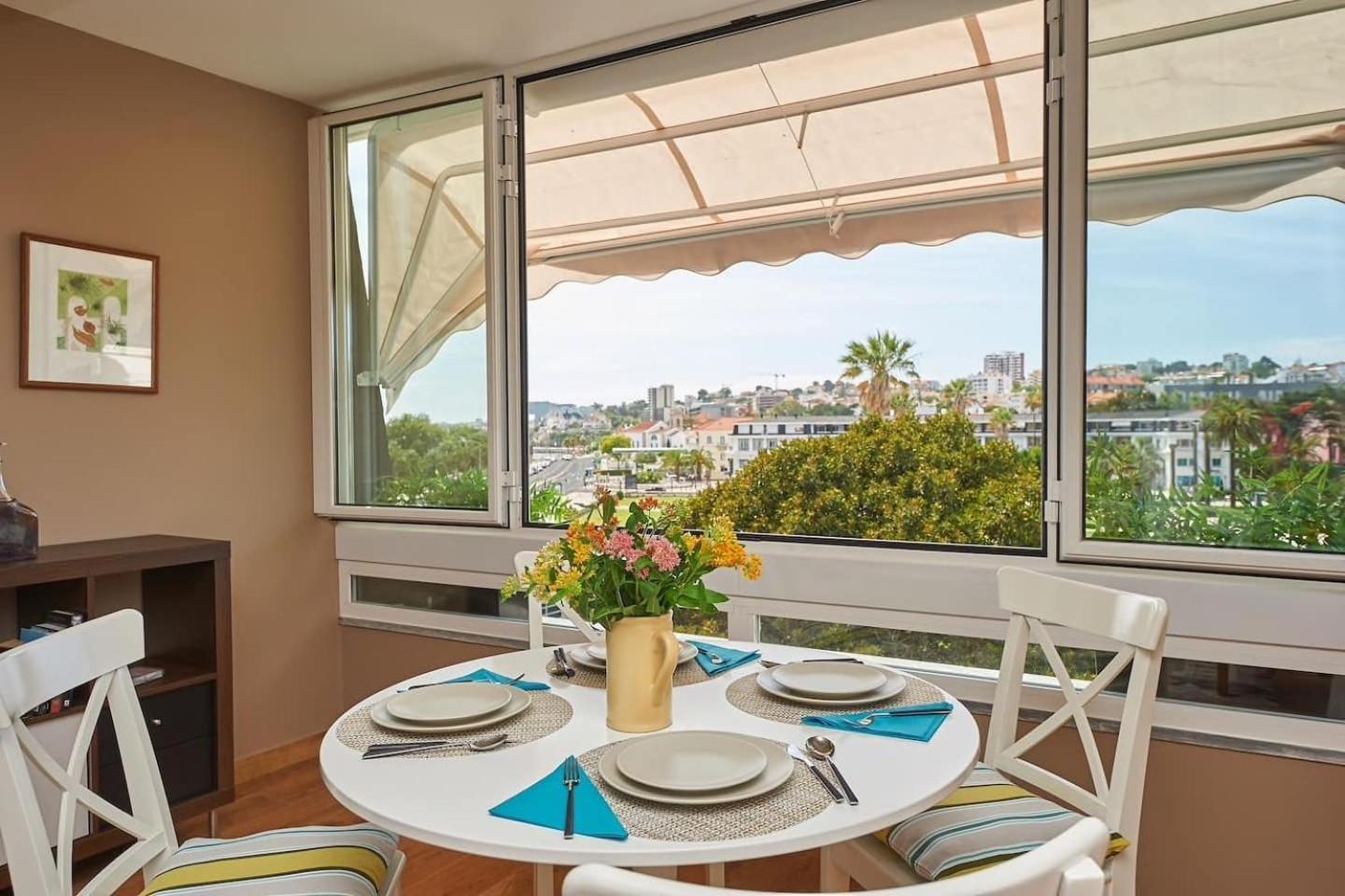 Sea View 2 Mins Walk To Beach And Estoril Casino Exterior photo